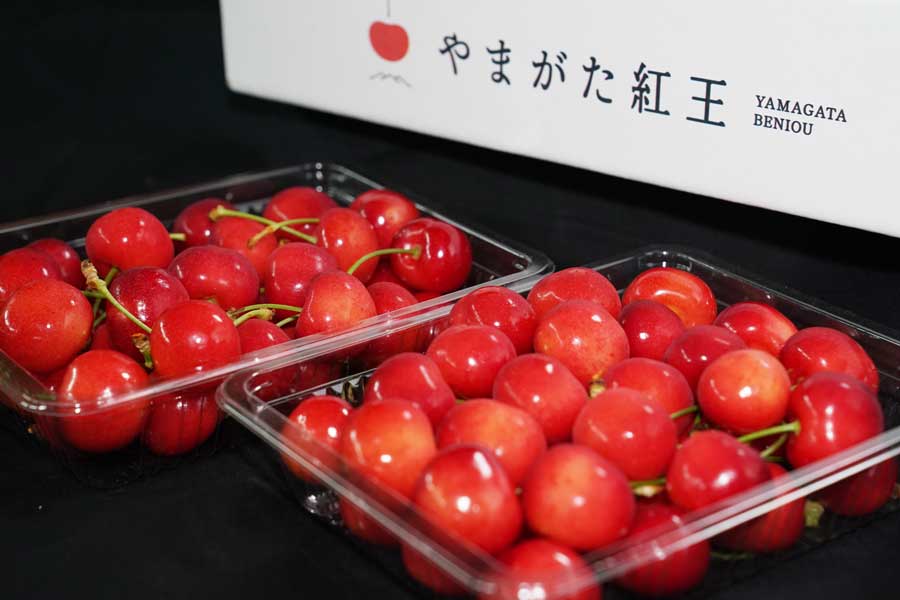 山形県産やまがた紅王（300g×2）6月下旬～順次発送: 全農ライフ
