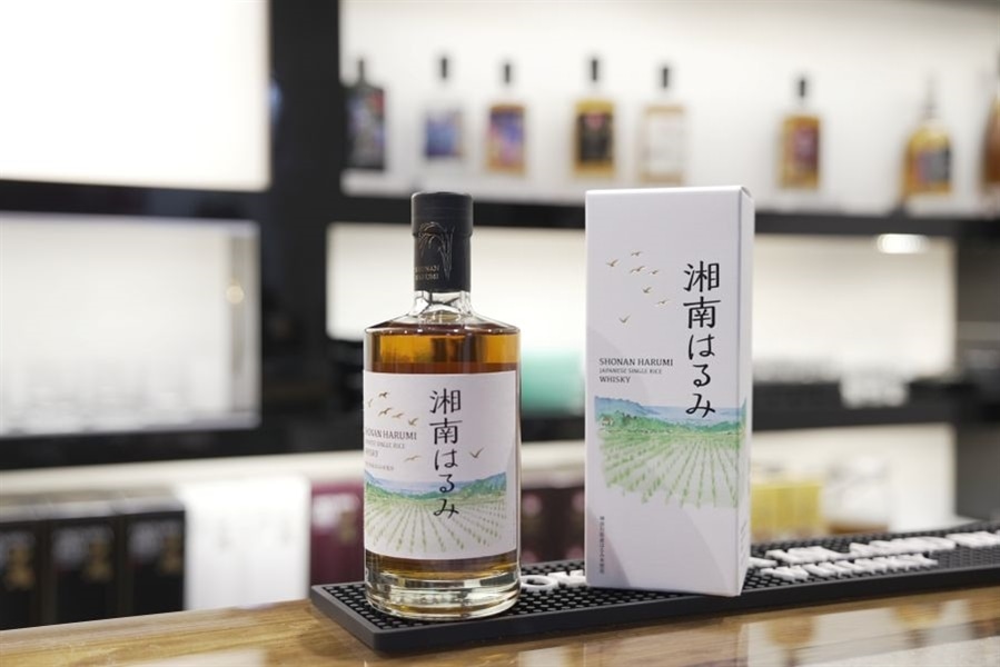 父の日】湘南はるみライスウイスキー（700ml）～メッセージカード付き