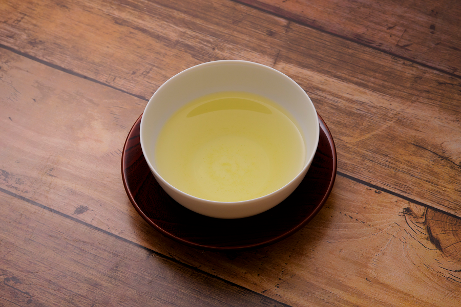 静岡 新茶　麗（れい）100ｇ茶葉／茶缶