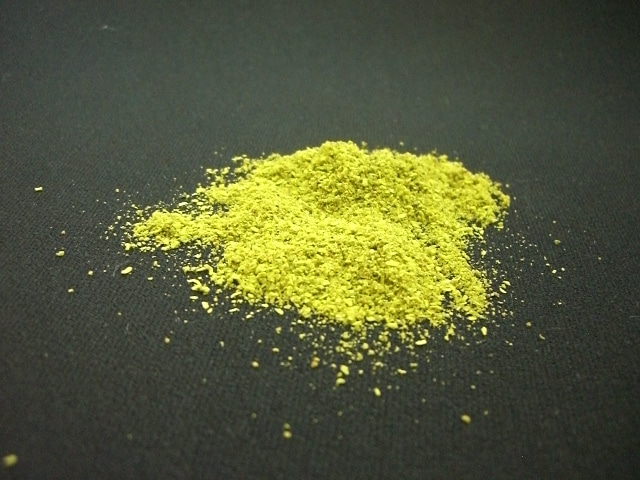 ���R��10g×10�܁@�y�a�̎R���L�c�Y�z