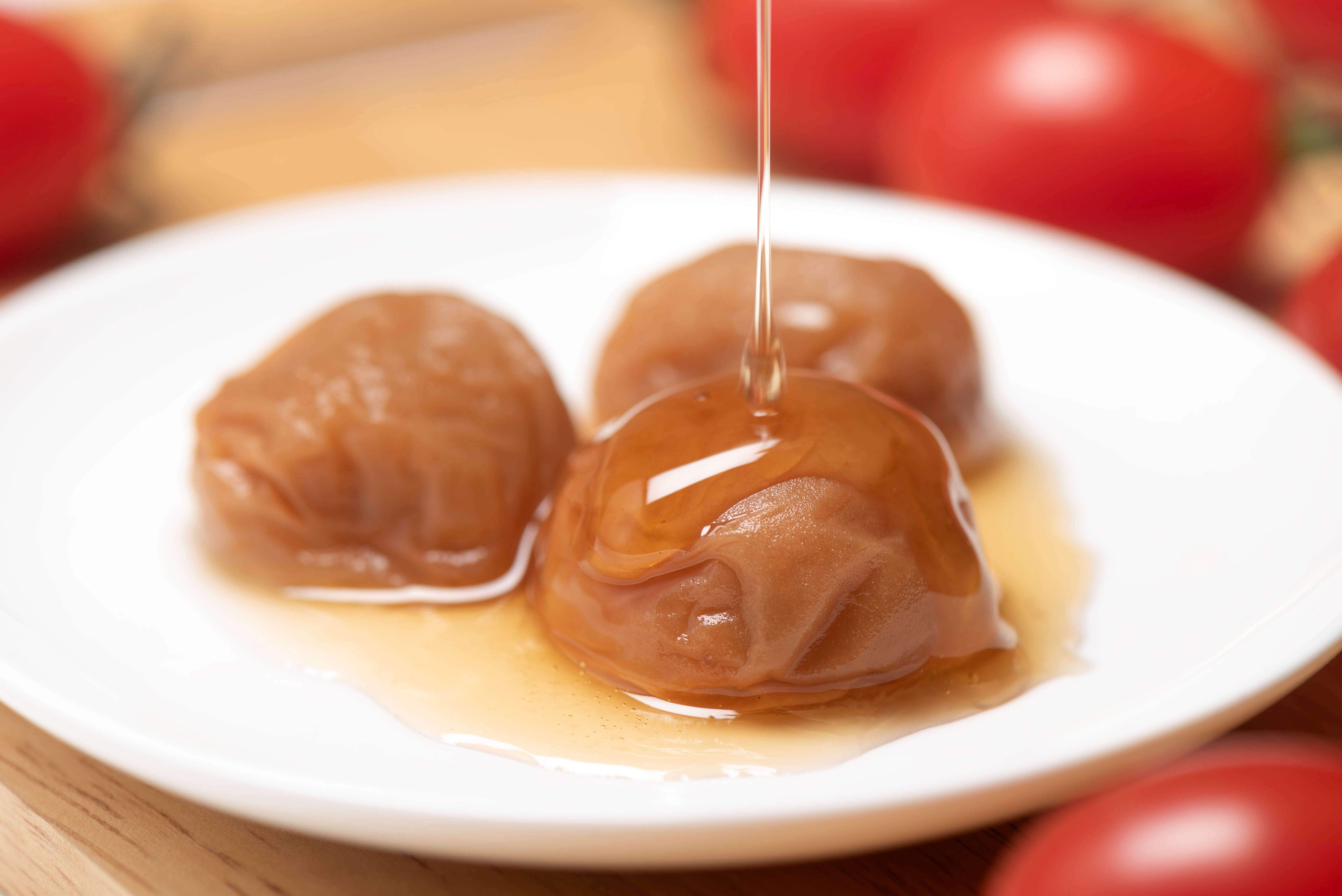 【お歳暮】紀州みなべの南高梅 tomato-ume 500g【化粧箱】塩分:約8% (紀州)