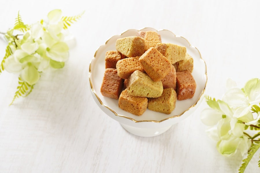 324(ホワイトデー)ラスク仕立てのバームクーヘン(3種×2個)(ポスト投函)