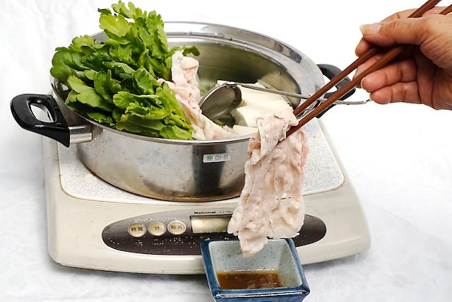 【お歳暮】国産蒸したまねぎドレッシング詰合せ 4本入り